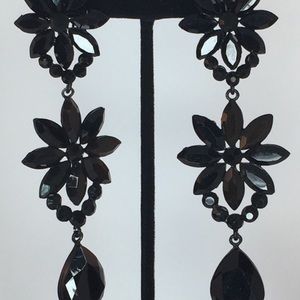 Beautiful black crystal and dangle earrings